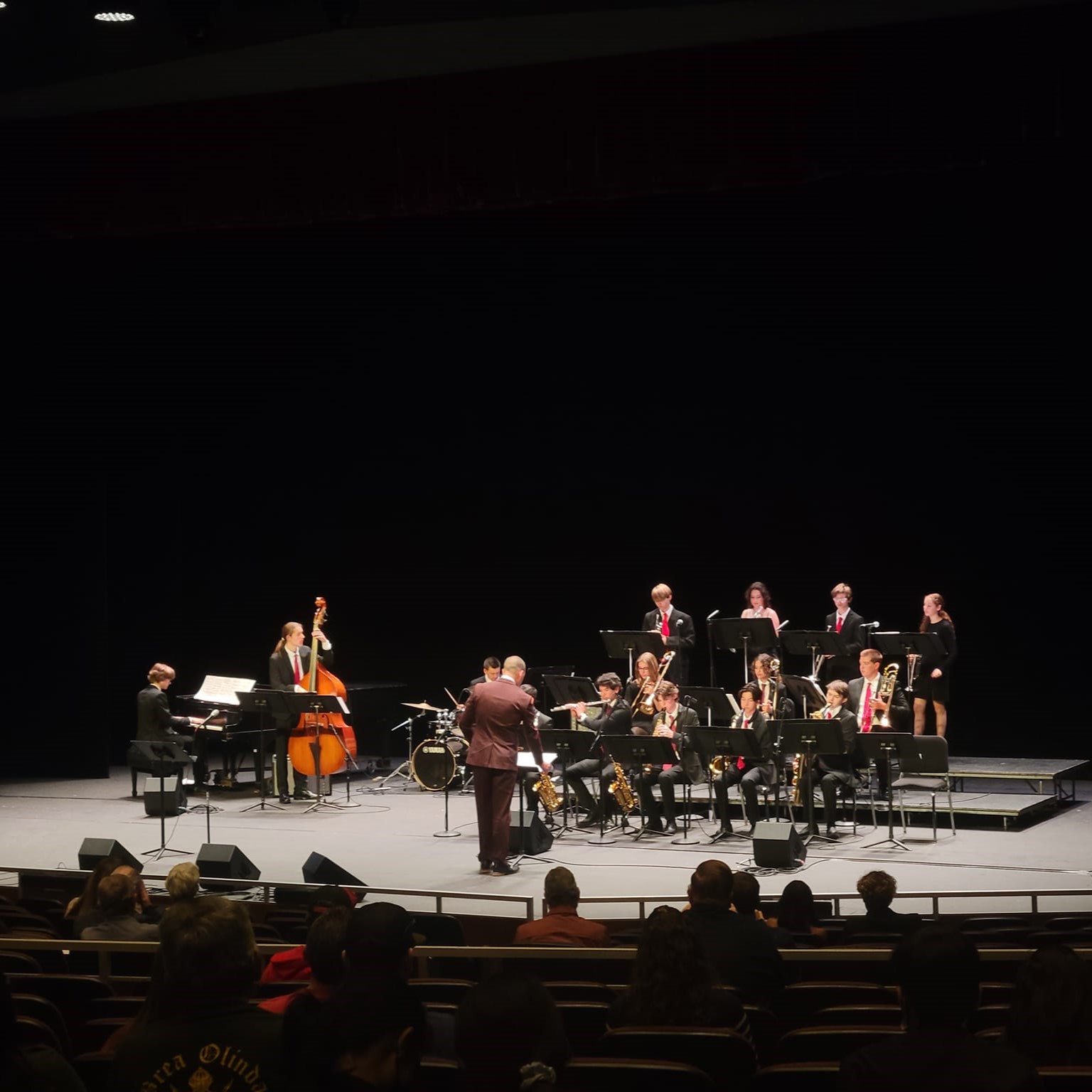 Esperanza Entertainment Unit Jazz Photos & Videos